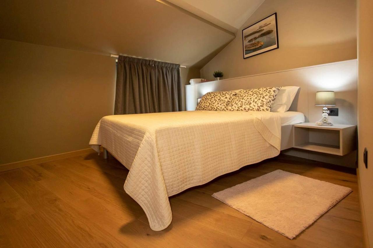 ˇdcˇ Modern Apartment Near The Church Rovinj Eksteriør billede